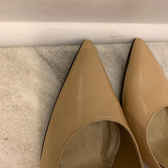 Stuart Weitzman Tan Patent Leather Stiletto - Picture 4 of 12